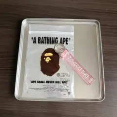 APE キーホルダーのサムネイル