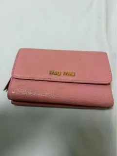 miu miu 三つ折り財布 ピンク レザーのサムネイル