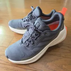 adidas fiveten 26.5 slightly used - メルカリ
