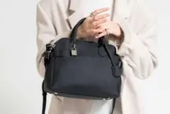 HAYNI ヘイニ　Orietto オリエット　バッグ　ハンドバッグのサムネイル