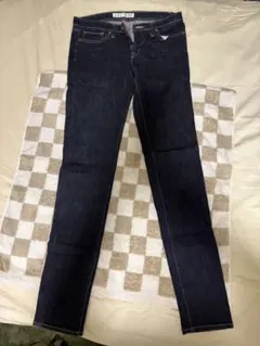 UNIQLO サイズ27 スキニーフィット ダークブルーデニムパンツ