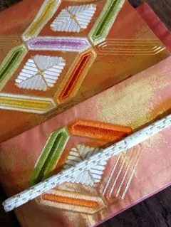 作り帯と帯締めのセット　二部式名古屋帯　付け帯　オレンジ　刺繍　帯　美品