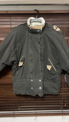 ミリタリージャケット オリーブグリーン