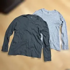 ユニクロ　長袖シャツ　ロンT カットソー