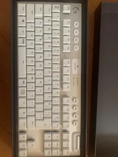 Logitech G913 TKL ホワイト
