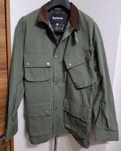 未使用　Barbour　別注　ミリタリージャケット　カーキ　バブアーのサムネイル