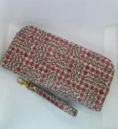 まあちゃん様　ラウンドファスナー長財布