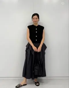 EM HW メタルボタン ニットベスト　エメルリファインズ