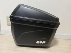 GIVI パニアケース 3点セット ベース付き共通鍵×4 - メルカリ