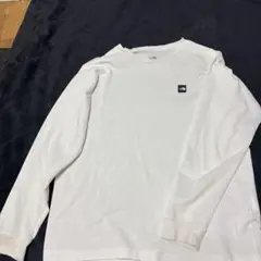 THE NORTH FACE 長袖カットソー ホワイトのサムネイル