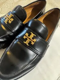 Tory Burch ミニ エブリ 厚底チャンキーローファー 黒 6M ロゴ金具