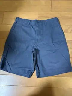 ユニクロ チノショートパンツ ネイビー Mのサムネイル