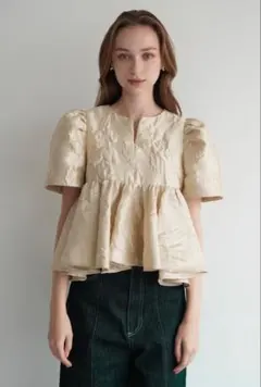 美品✨️etoll. フラワージャガードセットアップドレス アイボリー L