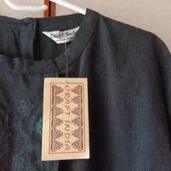 1225）新品未使用　CRAFT INDIA 綿トップス花刺繍　花モチーフ