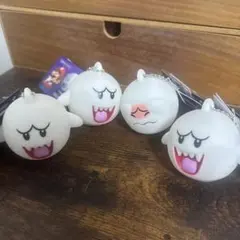 テレサぴかっとフィギュア スーパーマリオ　テレサ　キーホルダー　光る　4個セット