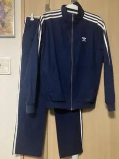 adidas originals トラックジャケット　上下セット