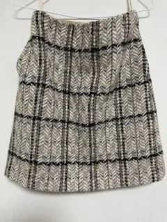 ロペピクニック　台形チェックスカート