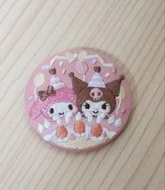 サンリオ マイメロディ クロミ シークレット 刺繍缶バッジ