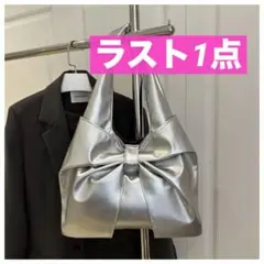 ビッグリボン ワンショルダーバッグ メタリックシルバー ギャザー 肩掛け鞄 銀のサムネイル