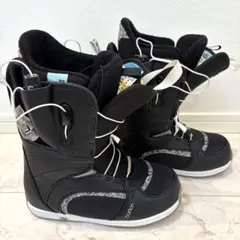 スノーボードブーツ