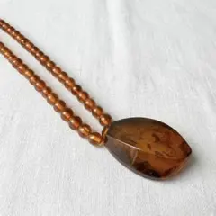 vintage ／琥珀 アンバー ペンダント ネックレス