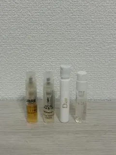試供品　〜ミニ香水4種セット〜