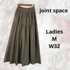 joint spaceベージュ系チェック フレアスカート Ｍのサムネイル