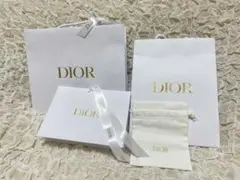 DIORのギフトバッグ4点セット