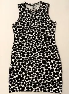 H&M 花柄ニットワンピース♡