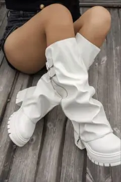 ホワイト ロングブーツ 厚底 バックル付き