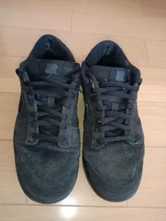 UNDEFEATED × Nike Dunk Low