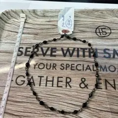 黒のビーズチェーンネックレス