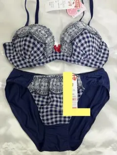 Item thumbnail for item a252e72d-1cdf-4161-943b-12896d5920a8