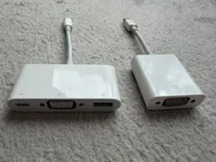 Apple アダプタのサムネイル