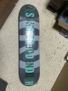 RESONATE GOOD ENOUGH スケートボードデッキ