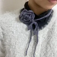 ハンドメイドニット　チョーカー バラ
