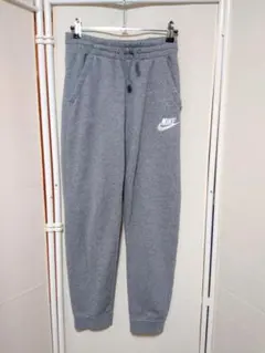 ナイキ　スウェットパンツ　ジュニアLサイズ　グレー