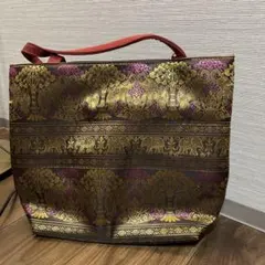 Item thumbnail for item 6b221607-de76-4866-9388-d4d0c223241e