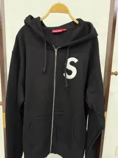 SUPREME
