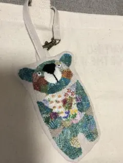 ダーニング刺繍　青系熊　メガネ入れ　紐付
