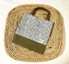 Item thumbnail for item c43995cc-c428-4f8a-a021-860ec6a573e6