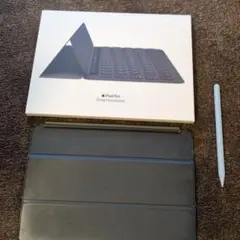 Apple iPad 10.5 Keyboard Cover