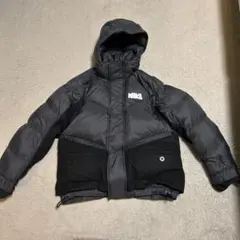 m*t様 Nike×Sacai ダウンジャケット NIKE × sacai/ナイキ × サカイ】よりコラボダウンジャケットが