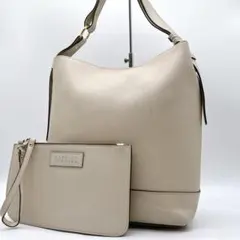 BARNEYS NEW YORK レザー ワンショルダーバッグ 肩掛け f771のサムネイル