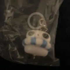 たれぱんだ　めじるしアクセサリー　ガチャガチャ　浮き輪