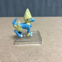 ライボルト ポケモンセンター 限定 フィギュア レトロ レア グッズ 