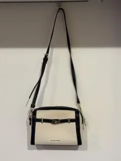 JILL BY JILLSTUARTホワイト/ブラック ショルダーバッグ
