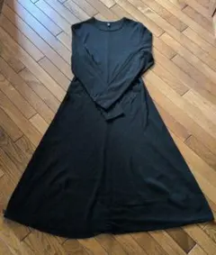 UNIQLO　ロングワンピース