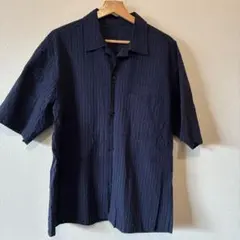 ネイビー ストライプ 半袖シャツ　GU