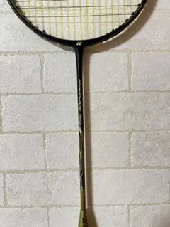 ナノフレア700 希少 廃盤モデル バドミントン ラケット ナノフレア700 廃盤 美品 人気 希少品